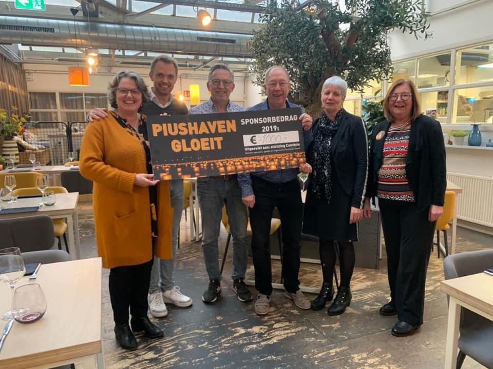 Piushaven Gloeit Convivio